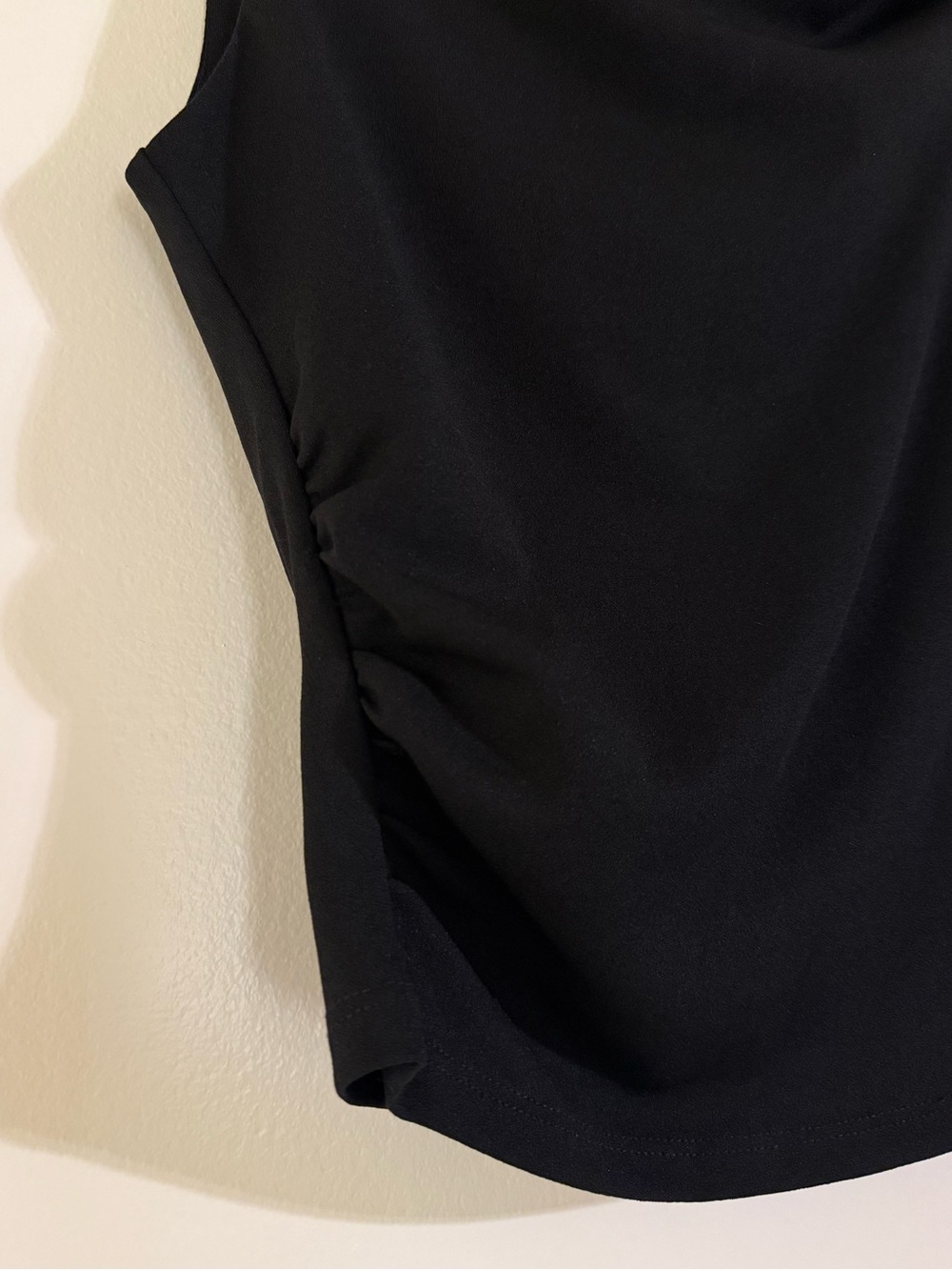 NWT Mango Asymmetrical Fitted Sleeveless Top Black - Picture 6 of 12